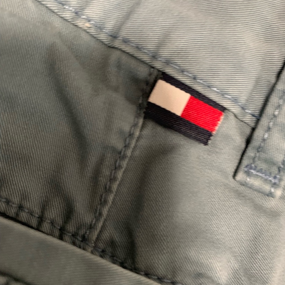 Tommy Hilfiger Washed blue shorts - Picture 3 of 3